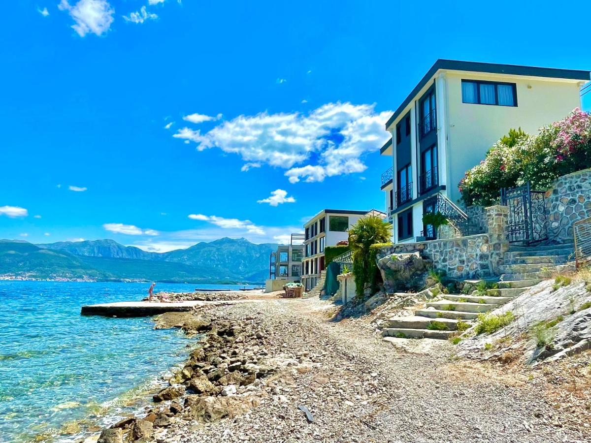 Beachfront Villa Pearl Of Adria Krasići Exterior foto